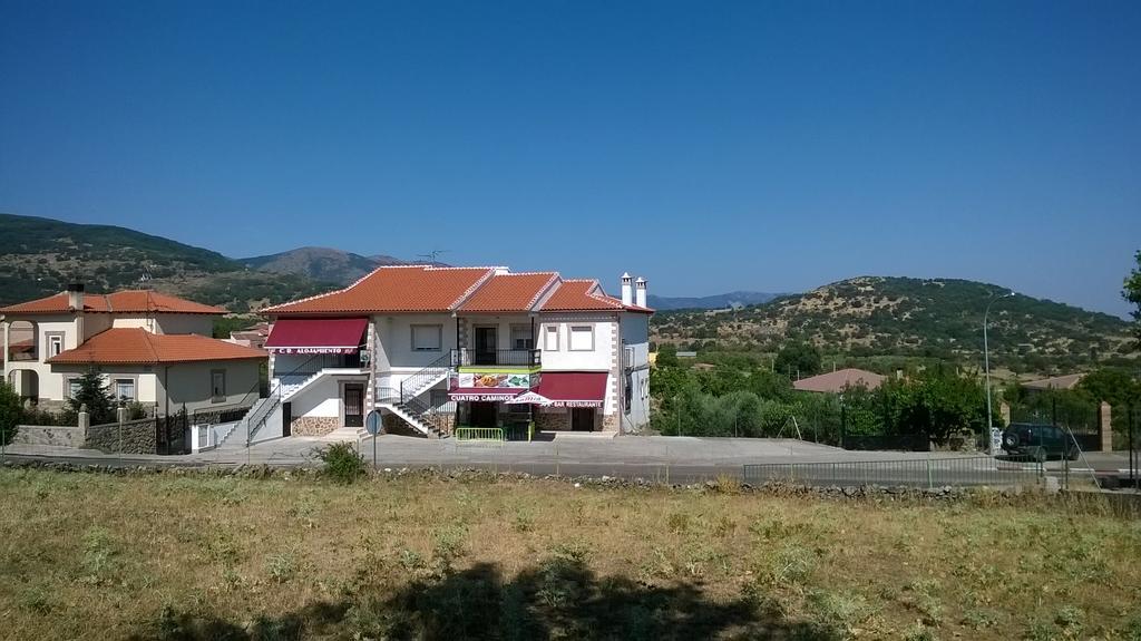 Alojamiento Cr Cuatro Caminos San Pablo de los Montes Buitenkant foto